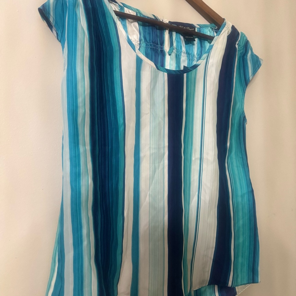 NWT Lucky Brand 100% Silk Striped Cap Sleeve Blouse Top Blue Teal Women’s Small - Picture 3 of 10